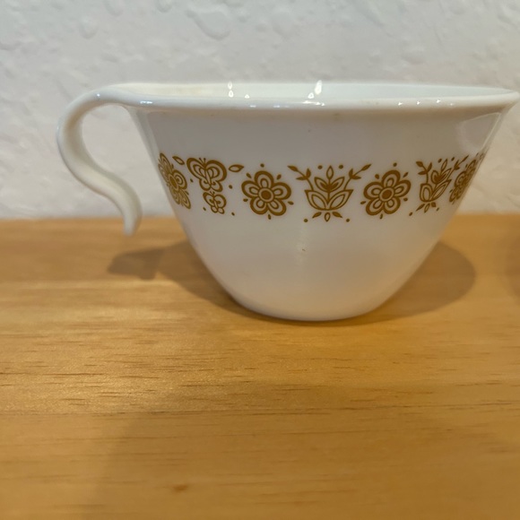 Vintage Corelle Butterfly Gold 7 different pieces available sold separately - Picture 3 of 9